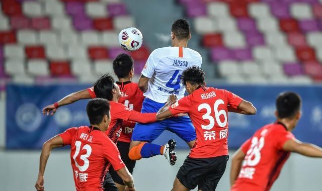 九游体育平台-8分优势领跑中超积分榜 谁能阻挡泰山夺冠的步伐