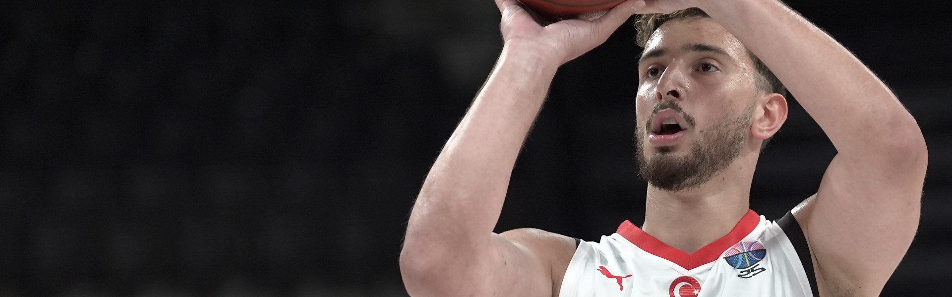 九游体育电脑版官方下载-申京全能表现：28分钟高效斩获23分12篮板9助攻，另有1抢断2盖帽