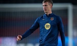 九游体育平台-踢点球受伤！官方：奥尔莫右腿内收肌受伤，恢复时间三周