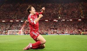 基耶萨：进球后我只想到了若塔和他家人，他以另一种方式守护我们