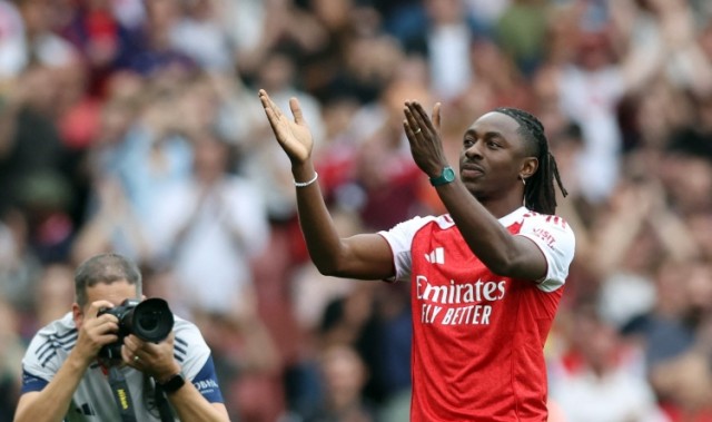 埃泽：我的英格兰偶像是鲁尼，他能解决问题&amp;创造机会